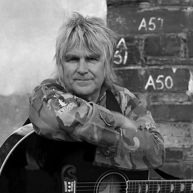 Mike Peters